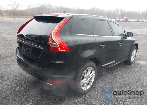 2014 Volvo Xc60 3.2 Premier Plus z USA, uszkodzony, nr VIN YV4952DL0E2510172